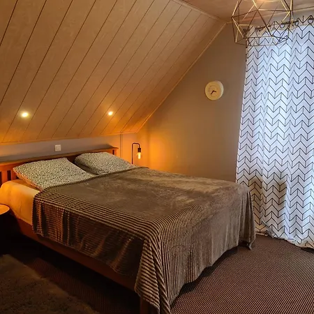 Wigwam Dom Z Basenem Na Kaszubach