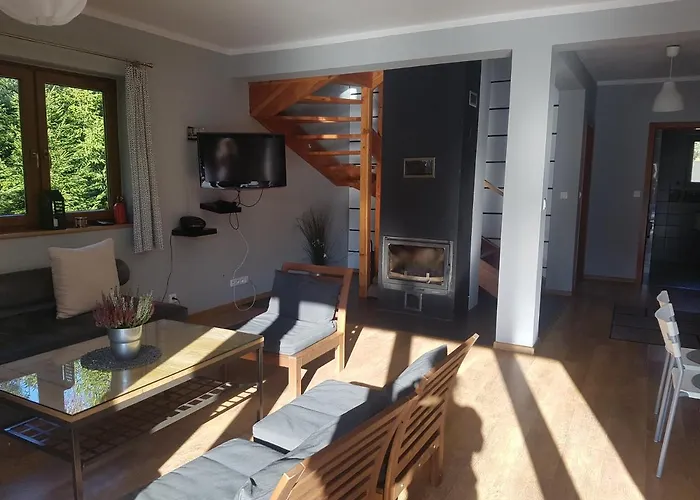 Wigwam Dom Z Basenem Na Kaszubach Вилла *