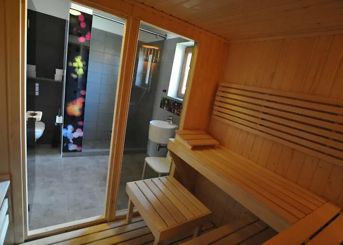 Wigwam Dom Z Basenem Na Kaszubach Вилла *